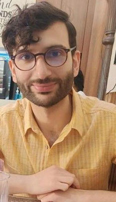 Herr Khader, Referendar