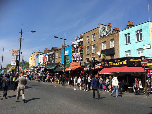 Camden High Street - Shoppen bis zum Umfallen