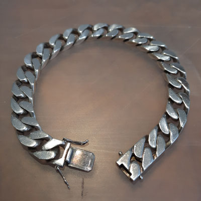 breites Flachpanzerarmband Bikerarmband 925er massiv Silber