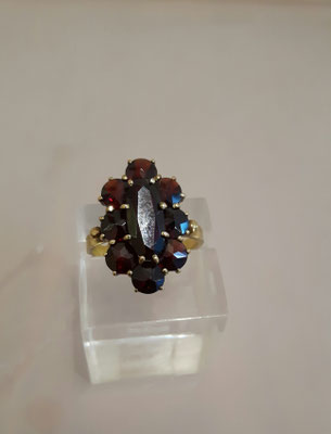 Granat Ring 4
