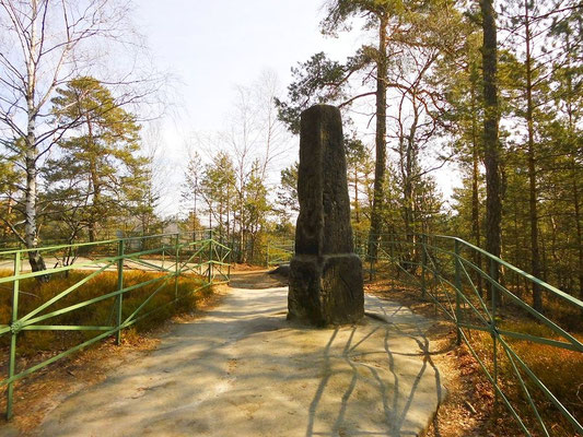 Obelisk auf dem Edmundstein