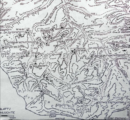 Der Auerhahnsteig, Karte Kletterführer Sächsische Schweiz Ostteil 1981. Die Klettergipfel Nr. 55 bis 58 (rechts unten) sind für Kletterer seit dem Jahr 2000 komplett für immer gesperrt (Adlerlochturm, Wobstspitze, Schwarzschlüchteturm, Schwarze Spitze))