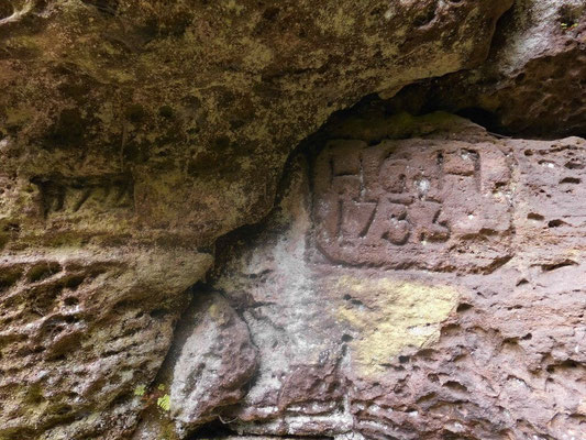 Alte Jahreszahlen von 1733 an der Bootsstation der Oberen Schleuse