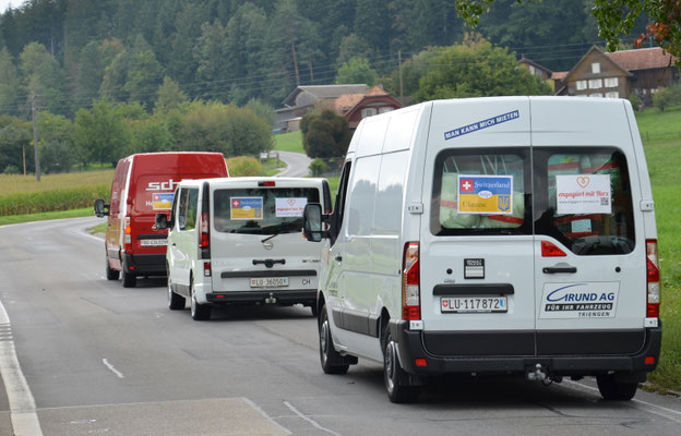 Und los geht's! Abfahrt in Grosswangen - wenn immer möglich wird unterwegs im Konvoi gefahren. 