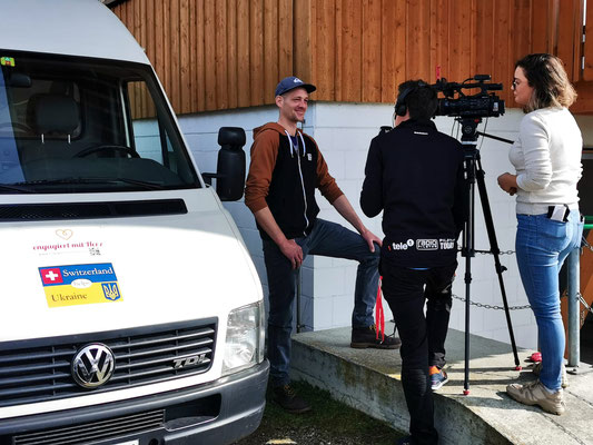 Der Newbie Pirmin wird interviewt.