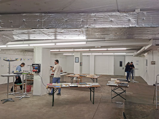 Am Freitag wurden die Räumlichkeiten in der Kunstplattform akku in Emmenbrücke eingerichtet.