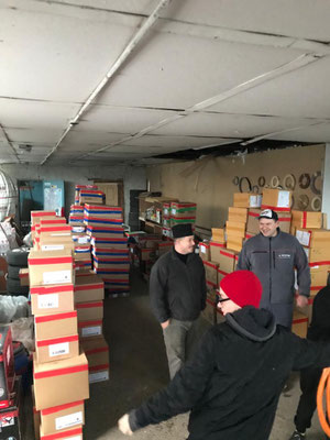 Geschafft! Das Material ist bereits im ukrainischen Zwischenlager in Uschhorod angekommen.