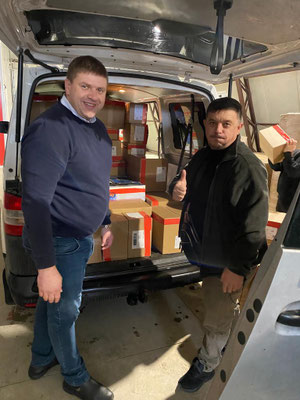 Pavlo (links) und Sergiy freuen sich.
