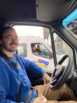 Während die Schweizercrew danach wieder westwärts fuhr ...