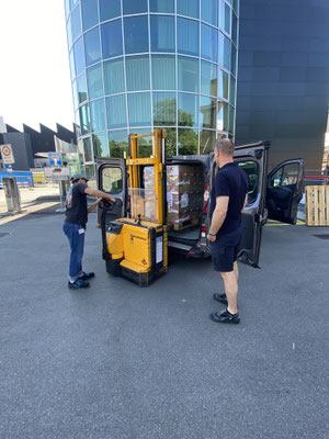 Am Freitagvormittag holte Rita in Zug im Rahmen eines Projekts gegen Foodwaste ...