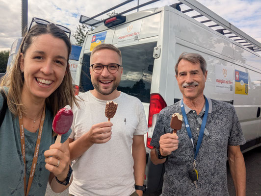... oder zum Essen eingesetzt. Wie üblich war die Crew am späten Samstagabend wieder zurück in der Schweiz und erholt sich nun von ihrem Einsatz.