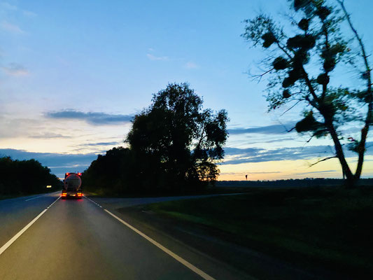 Morgenstimmung und unglaublich schöne Landschaften bei Oradivka (Oblast Charkasy)