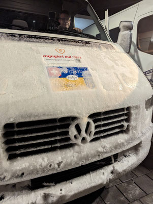 ... in Deutschland dann sogar noch zu schneien beginnt. :-)