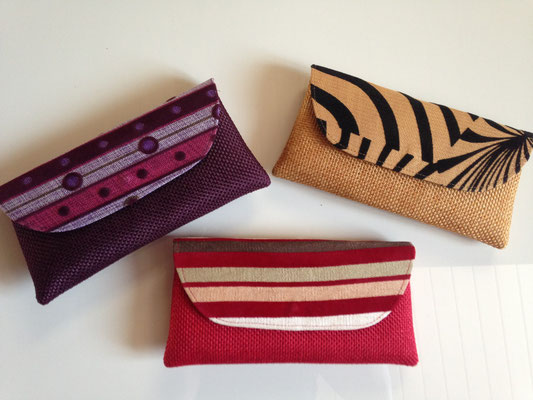 14. bags, 25 cm x 13 cm , purple, pile, red, each 30,- CHF