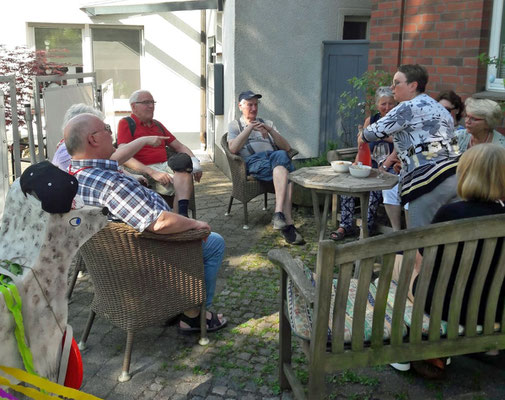 ... und kommen bei Heidrun an ...