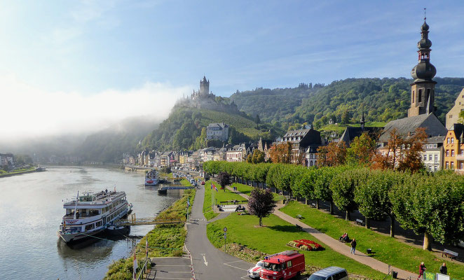 Beira do Rio Mosela em Cochem