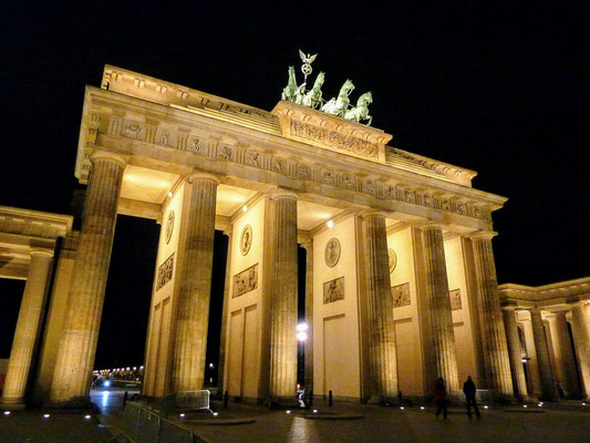 O icônico Portão de Brandemburgo em Berlim