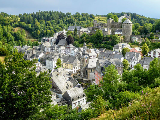 Vista ao centro histórico de Monschau