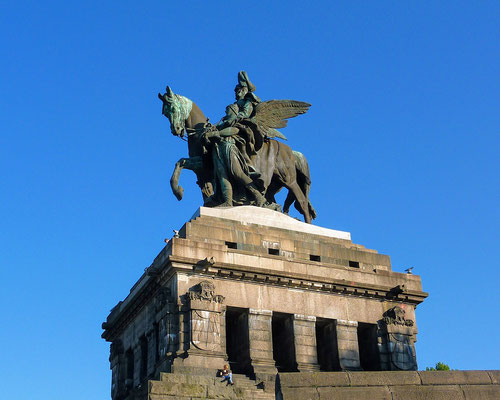 Monumento Imperador Guilherme I na "Esquina Alemã"