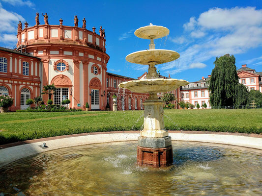 O palácio de Biebrich em Wiesbaden