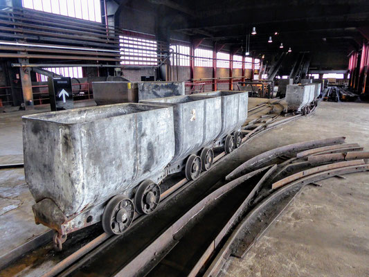 Carros na Mina de Carvão de Zollverein