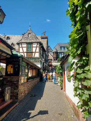 No encantador centro histórico de Rüdesheim