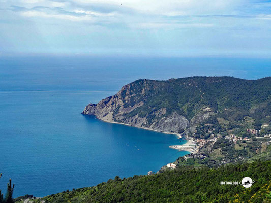 Die atemberaubende Küste mit der Ortschaft Monterosso al Mare