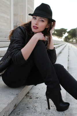 Angela - Model | All rights reserved | © Copyright Ufficiale www.stefanomalandrino.com