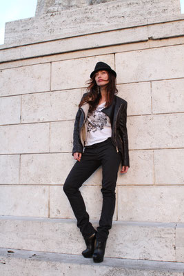 Angela - Model | All rights reserved | © Copyright Ufficiale www.stefanomalandrino.com