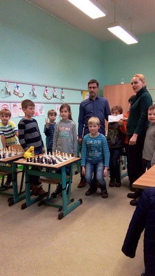 Übergabe der Spende an den Schachclub in Elmenhorst