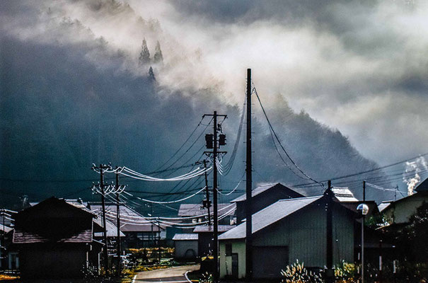 雨上がりの街　第38回埼玉県写真サロン【準特選】　　　　福島県