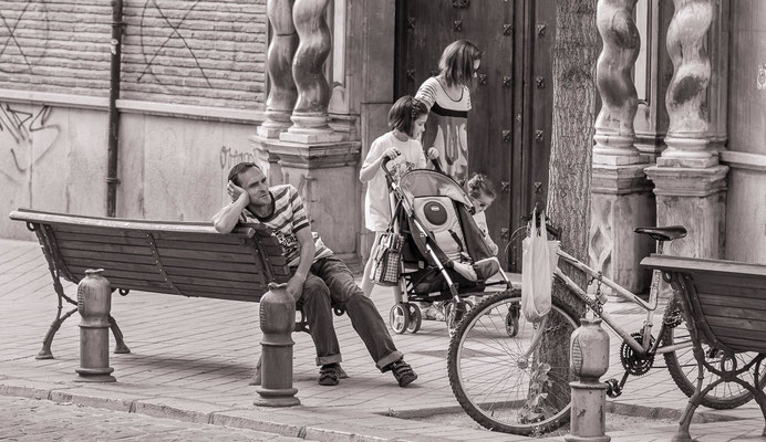 #Bancs publics - #Granada #Espagne - #DominiqueMAYER - #Photographie - www.dominique-mayer.com