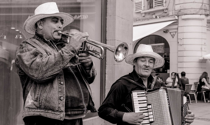 #Artistes de rues - #Les badauds de Strasbourg - #Photos de #Strasbourg - #Paysages urbains - #Dominique MAYER - www.dominique-mayer.com