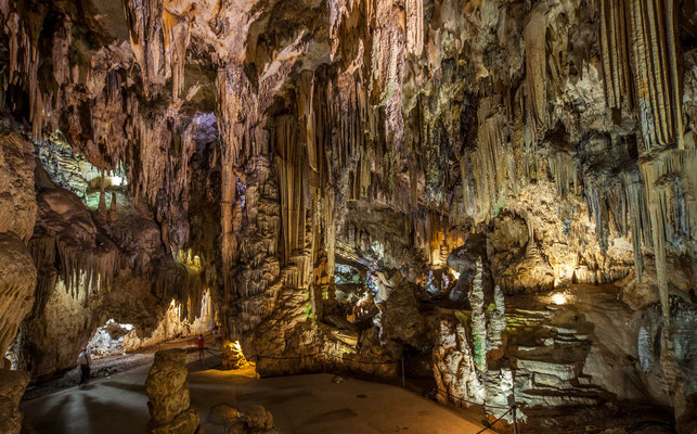 Grotte de Nerja en Espagne - Visite de grottes - Flâner en Espagne - Paysages d'Espagne - Vacances en Espagne - Dominique MAYER - www.dominique-mayer.com
