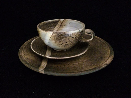 Teetasse  / Untertasse / Teller 