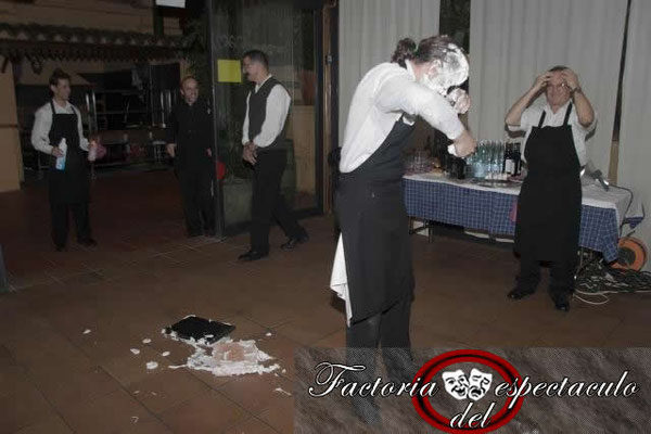 camareros falsos factoría del espectaculo comicos Madrid