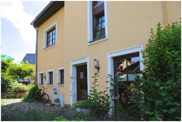 Eingang zur Pension