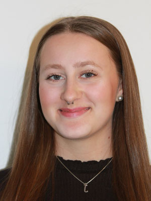 Hirsch, Jara (Referendarin