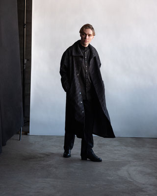 kujaku Autumn / Winter 2024 - kujaku by Takuma Nishizaka kujaku Autumn / Winter 2024 - kujaku by Takuma Nishizaka