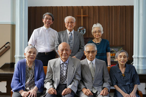 2019年9月8日（日）は恵老祝福礼拝の日曜日でした。礼拝後の記念の一枚はこちらです(^^♪