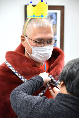 2024年12月22日（日）愛餐会　スタイリストの光代さん。本職は何かしらというほどの格好良さです。
