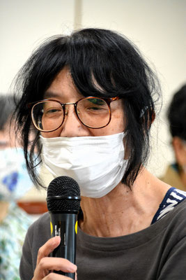 2024年7月14日（日）この日受洗されたMさんの歓迎会にて 歓迎の言葉をかたるりょうこさん。祖父とMさんのお父さまとの出会いを知り、本当に嬉しいという言葉などが語られました。