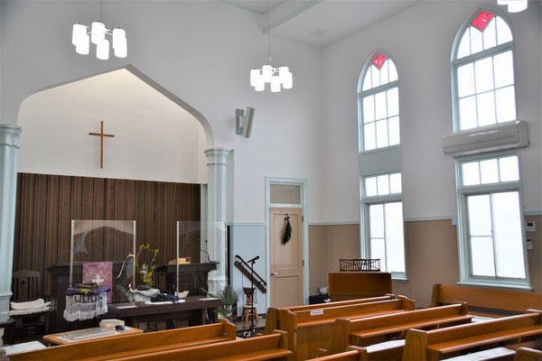 2022年4月3日（日）会議のためにZoomの背景に使いたいと思って、月曜日の礼拝堂を撮影いたしました。