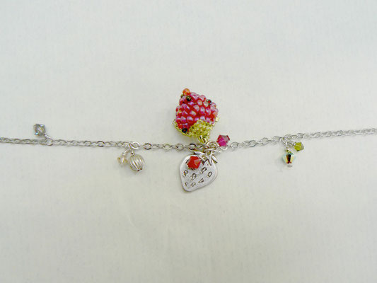 Voici des fleurs - bracelet fraise - perle