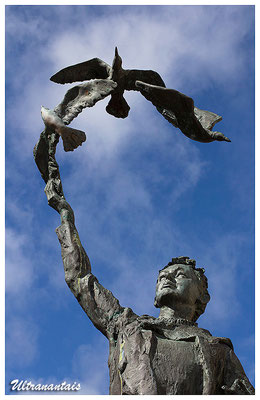 Statue - Saint Andrews