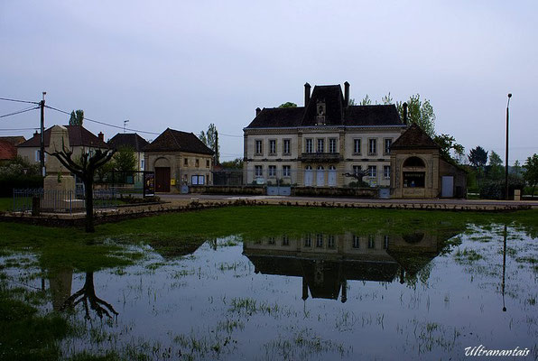 Mairie de Ruffey-les-Beaune (21)