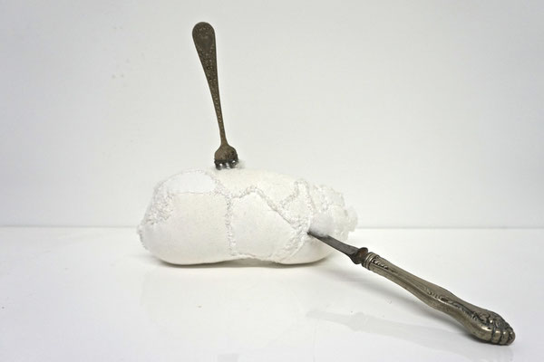 Aches on a plate, 2015, Fabric, wire, fork and knife, 7.5 x 7.5 x 7.5 in