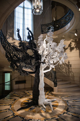 Identify tree, 2017, Hand-sewn fabric, recycled fiberfill, cardboard, wood, wire and dyed gloves, 12 x 11 feet (3.7 x 3.4 m) Juried Exhibition at National Academy Museum. 