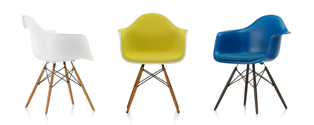 Eames Plastic Chair Vitra Luxembourg