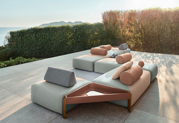 Brixx Sofa